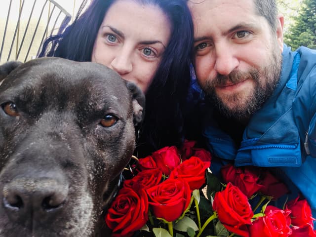 Erin and Eric engagement photo